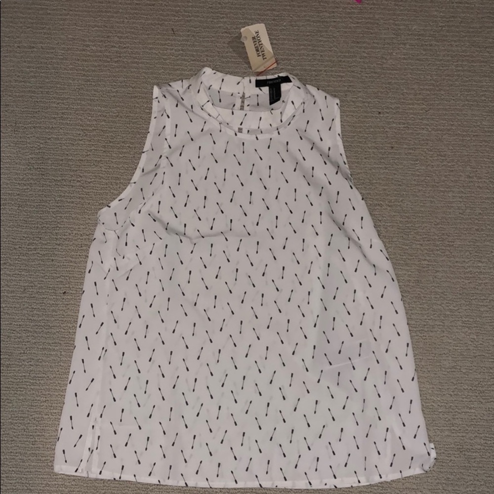 NWT forever 21 Arrow tank